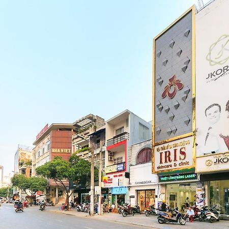 Oyo 708 The Cozi House - Homestay Ho Chi Minh City Bagian luar foto
