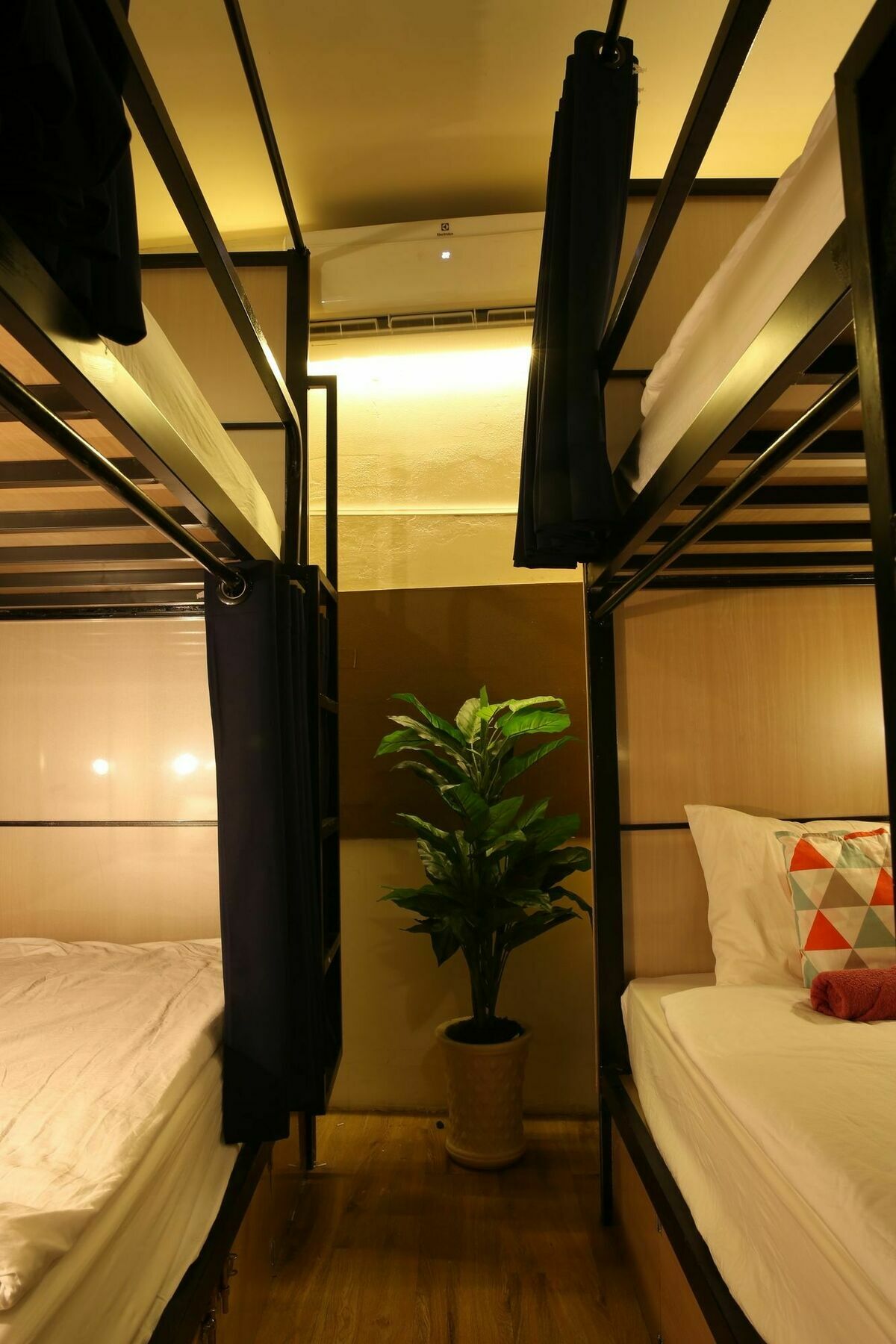 Oyo 708 The Cozi House - Homestay Ho Chi Minh City Bagian luar foto