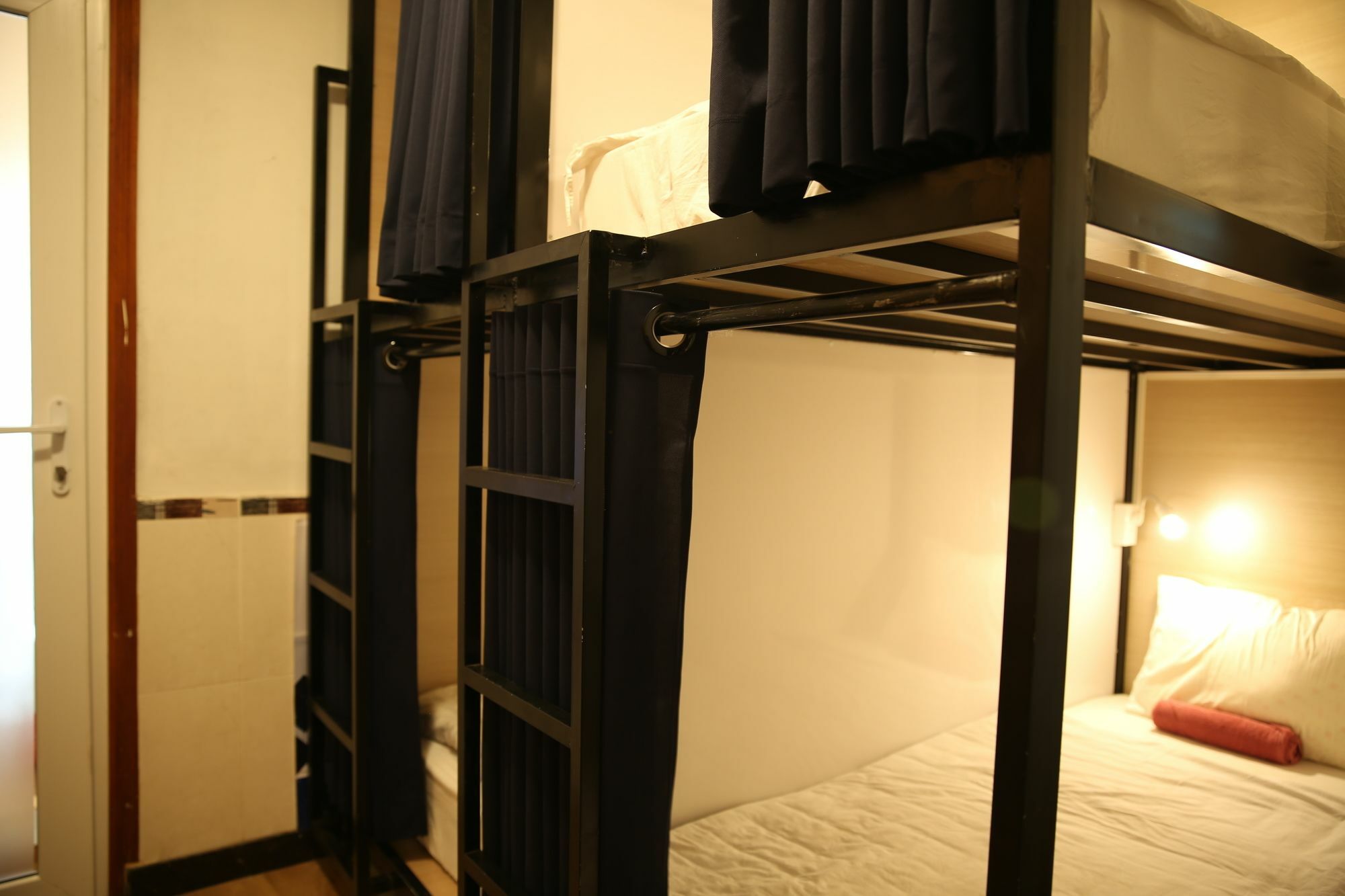 Oyo 708 The Cozi House - Homestay Ho Chi Minh City Bagian luar foto