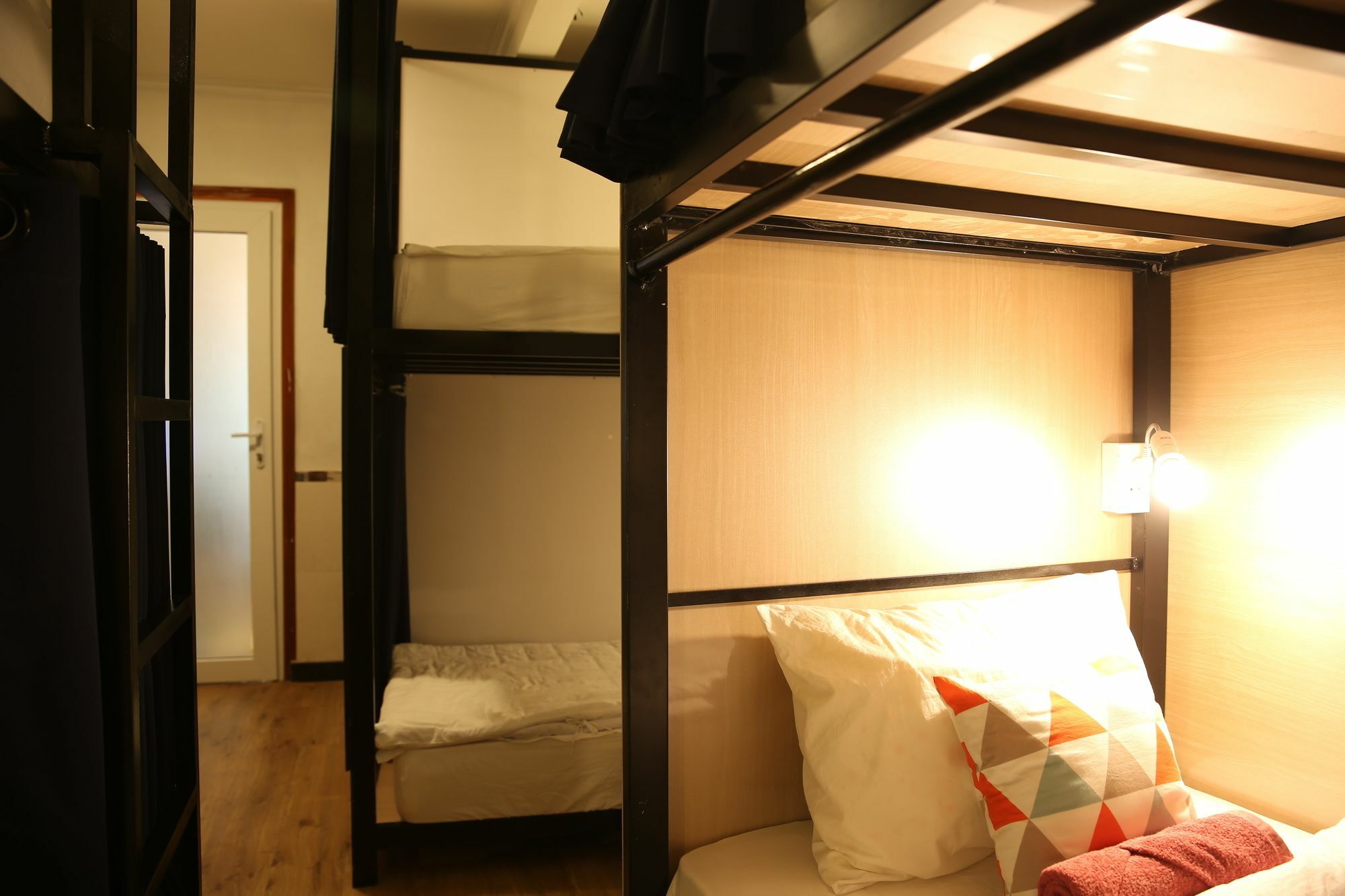 Oyo 708 The Cozi House - Homestay Ho Chi Minh City Bagian luar foto