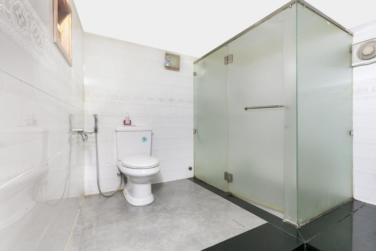 Oyo 708 The Cozi House - Homestay Ho Chi Minh City Bagian luar foto