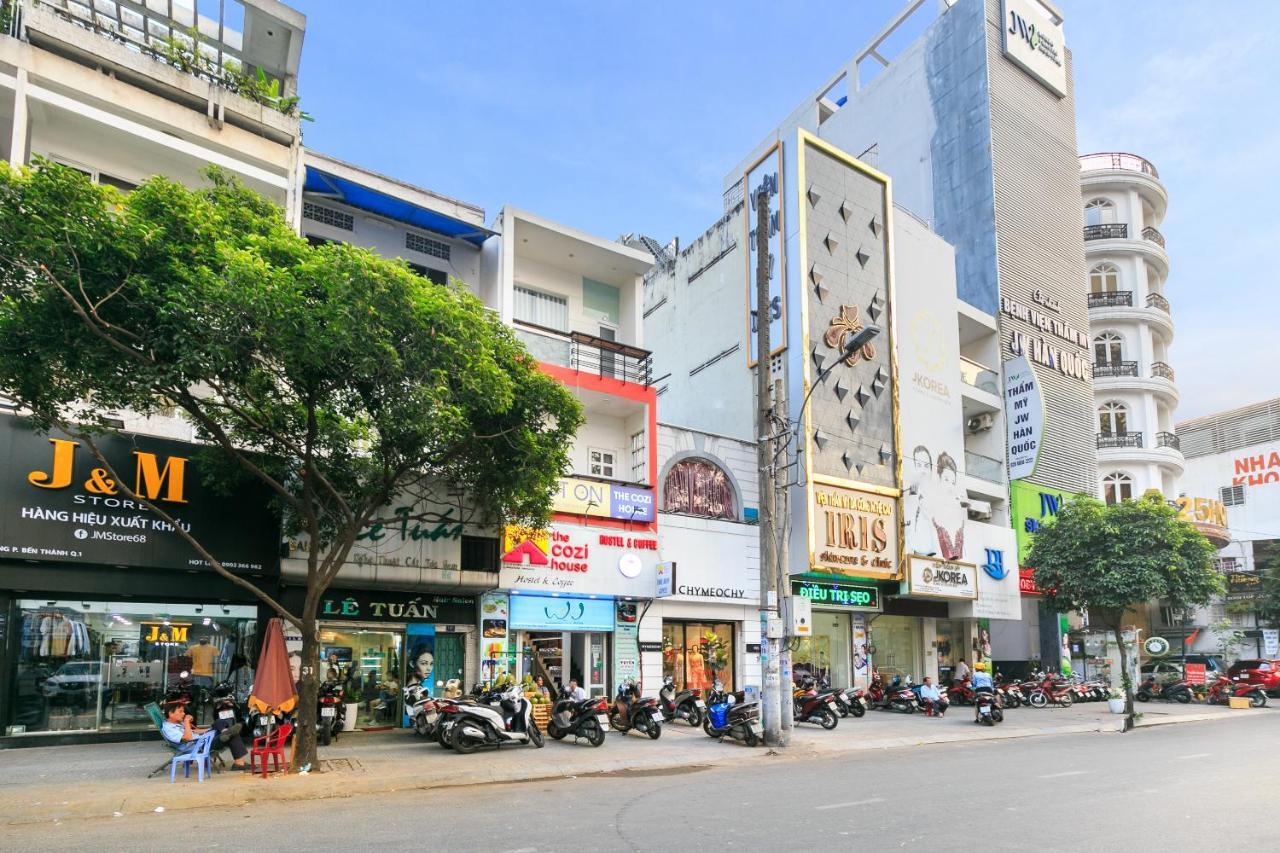 Oyo 708 The Cozi House - Homestay Ho Chi Minh City Bagian luar foto