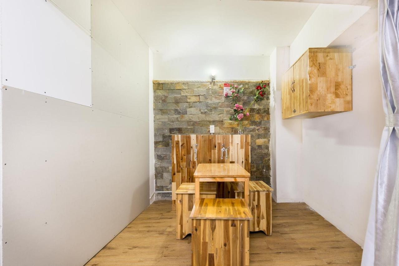 Oyo 708 The Cozi House - Homestay Ho Chi Minh City Bagian luar foto