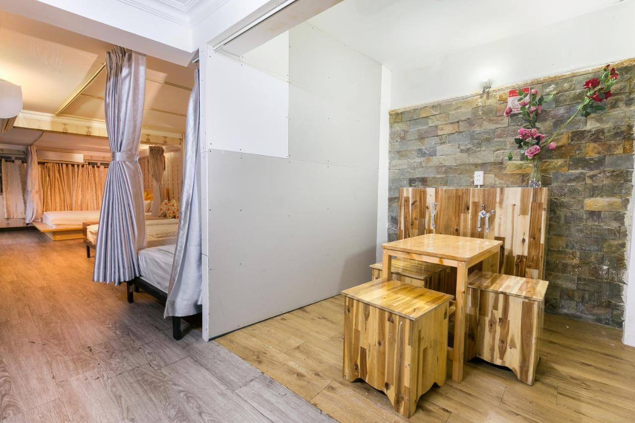 Oyo 708 The Cozi House - Homestay Ho Chi Minh City Bagian luar foto